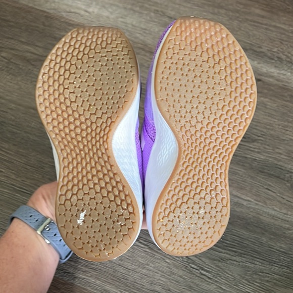 New balance shoes - Picture 6 of 7